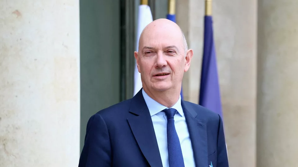 Dette française : Roland Lescure part à la reconquête des investisseurs étrangers