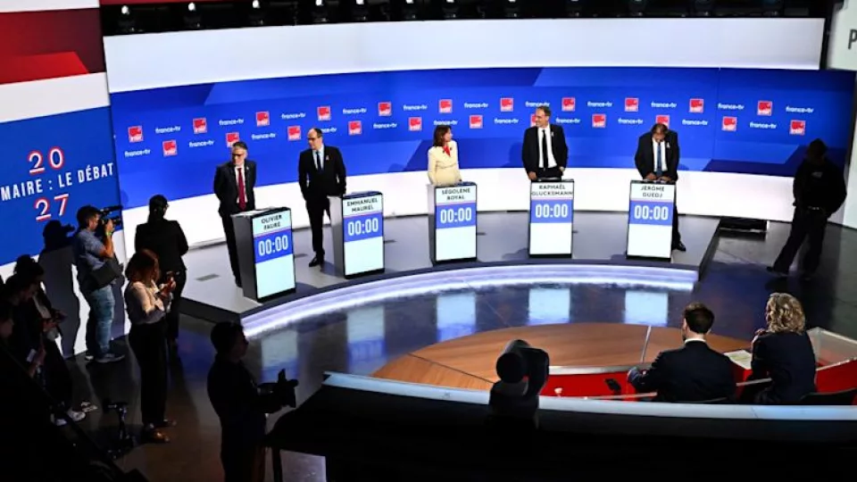 Présidentielle 2027 : la gauche se choisit un candidat, sans régler ses divisions
