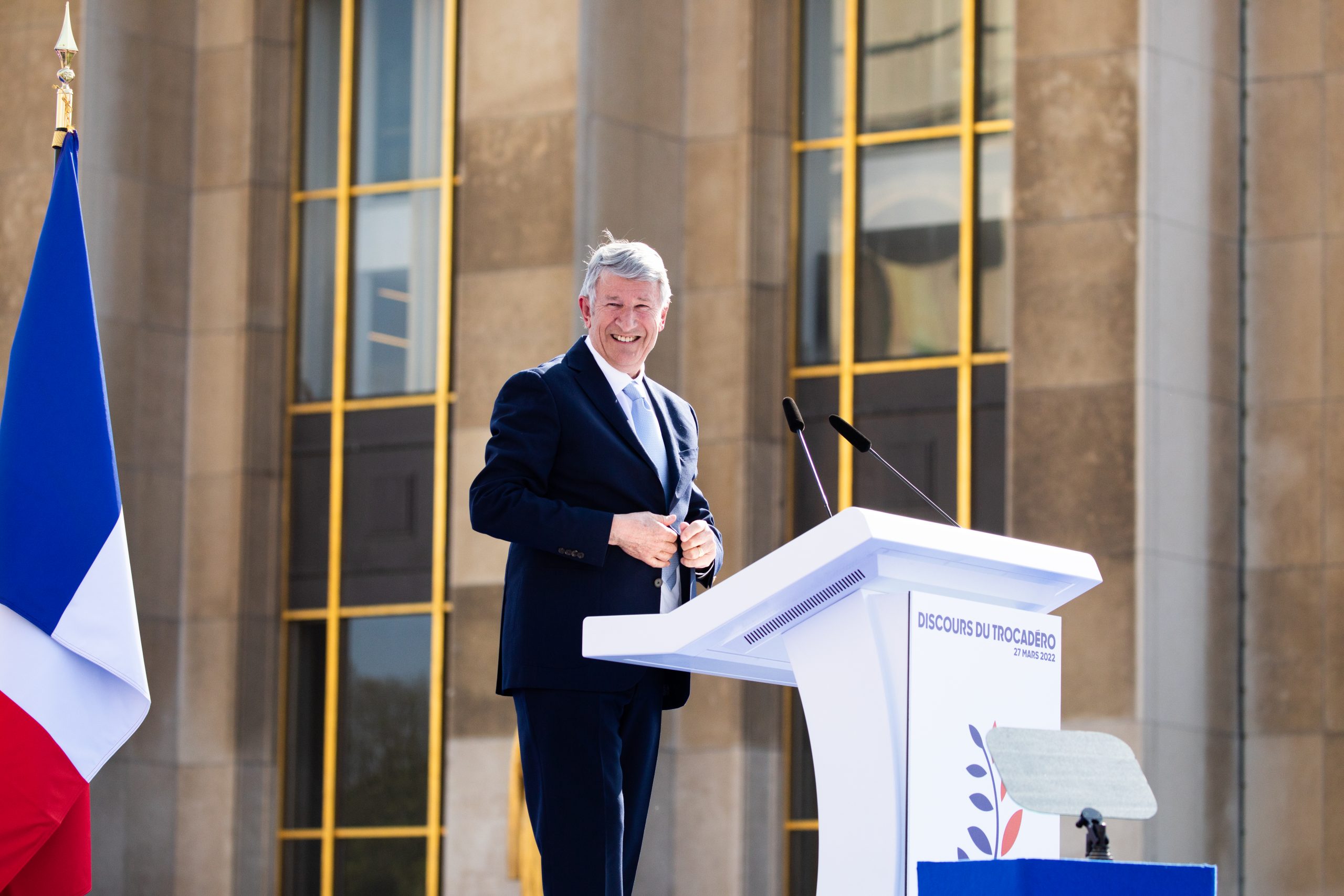 Philippe de Villiers lors du meeting d'Eric Zemmour le 27 mars 2022.