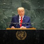 Donald Trump a prononcé un discours offensif à l’ONU, rejetant le multilatéralisme et attaquant les politiques climatiques et migratoires européennes, accentuant la fracture transatlantique.