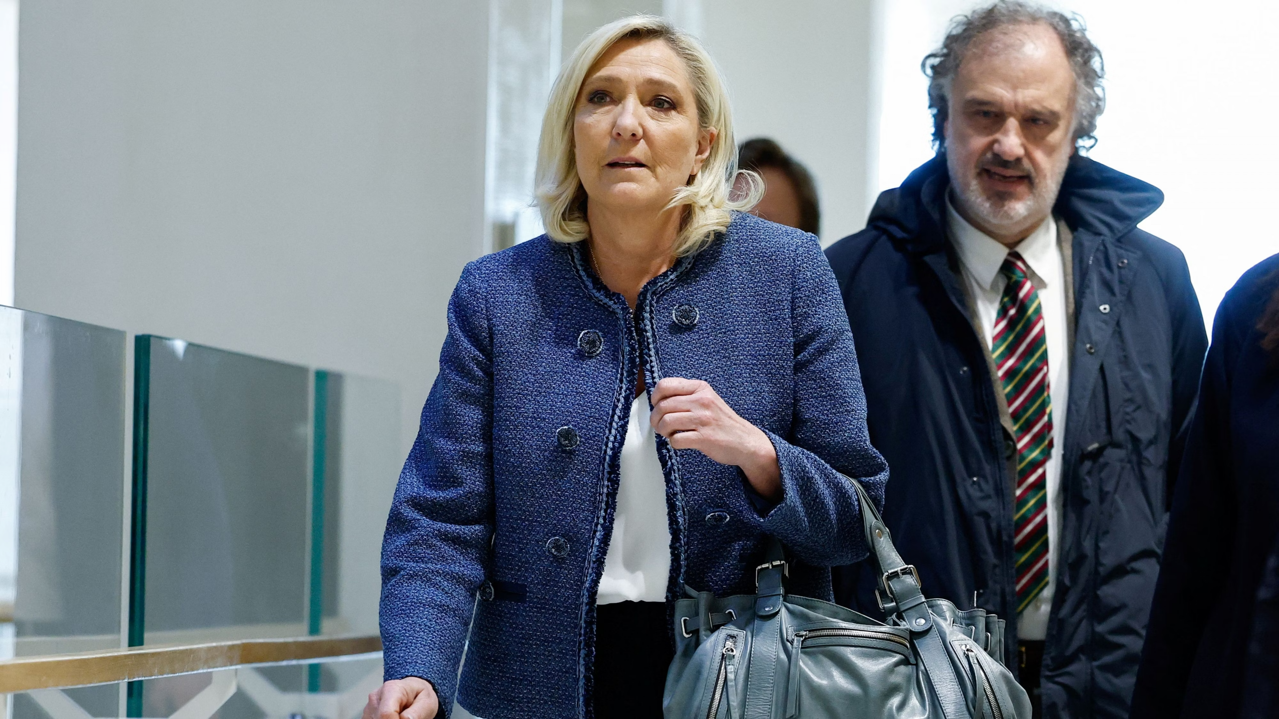 Marine Le Pen lors de sa visite au Sommet de l’élevage à Cournon-d’Auvergne, le 9 octobre 2025.