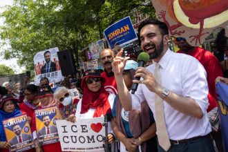 Zohran Mamdani en meeting