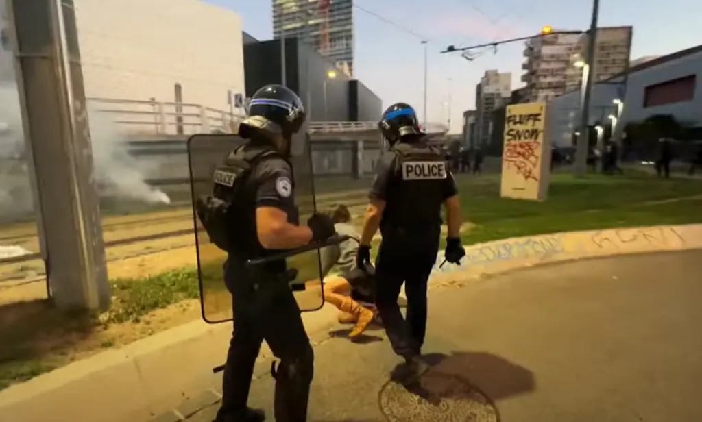 violence policiers, camera, vidéo